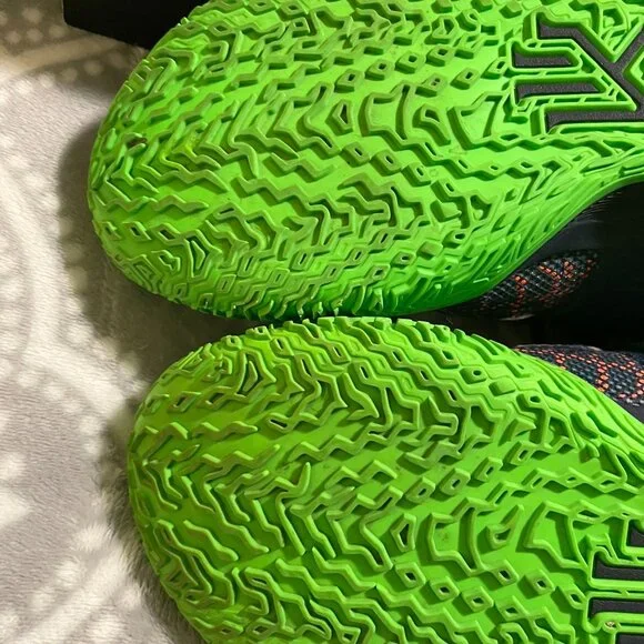 Nike Kyrie 7 Midnight Navy Basketball Shoes Sneakers Neon 🏀 Men's Size 9- used - Picture 16 of 16